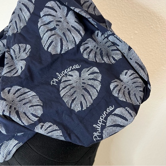 NEW Philippines Infinity Scarf Navy Blue - Picture 3 of 5